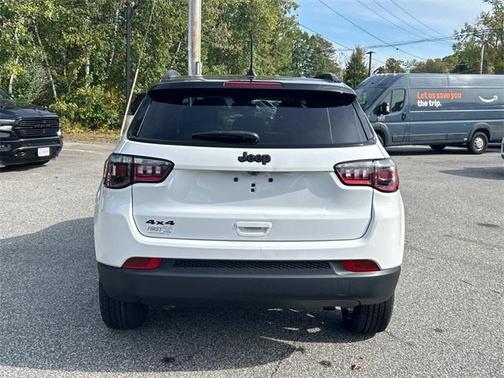 2023 Jeep Compass Altitude