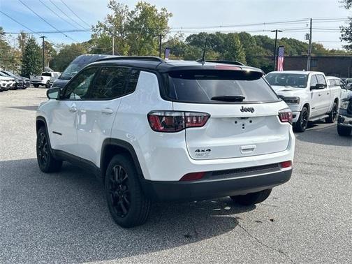 2023 Jeep Compass Altitude