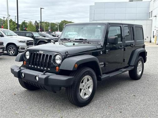 2013 Jeep Wrangler Unlimited Sport