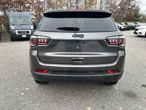 2022 Jeep Compass Altitude