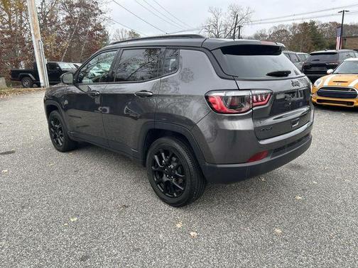 2022 Jeep Compass Altitude
