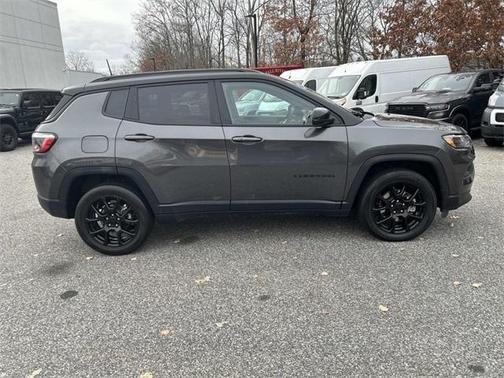 2022 Jeep Compass Altitude