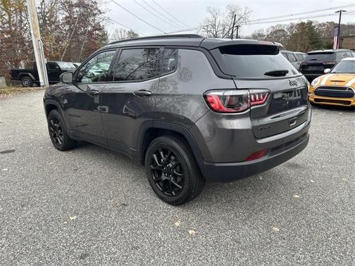 2022 Jeep Compass Altitude