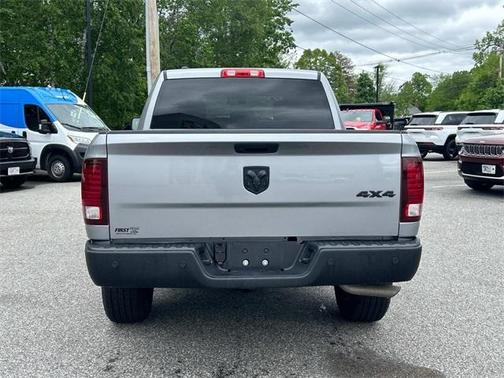 2024 RAM 1500 Classic SLT