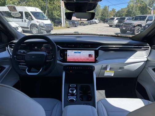 Diamond Black 2026 Jeep Cherokee LAREDO/LIMITED