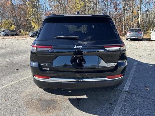 2024 Jeep Grand Cherokee Laredo