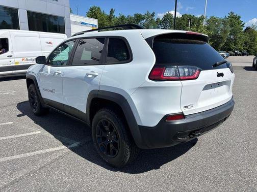 Bright White Clearcoat 2022 Jeep Cherokee X