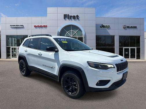 Bright White Clearcoat 2022 Jeep Cherokee X