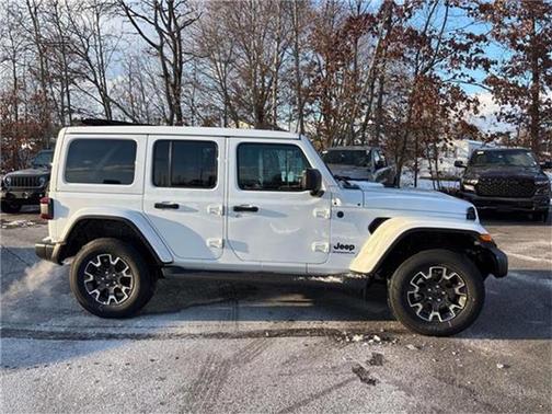 2025 Jeep Wrangler Sahara