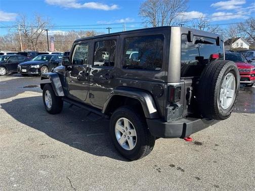 2016 Jeep Wrangler Unlimited Sahara