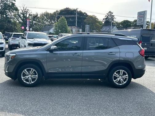 2021 GMC Terrain SLE