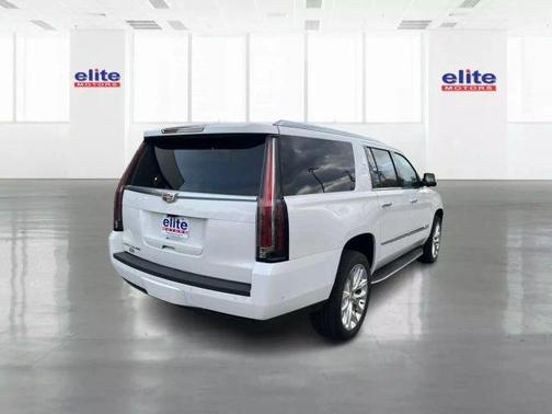 2017 Cadillac Escalade ESV Luxury