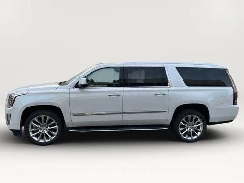 2017 Cadillac Escalade ESV Luxury