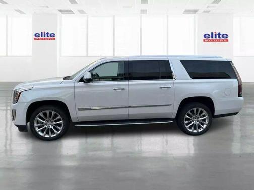 2017 Cadillac Escalade ESV Luxury