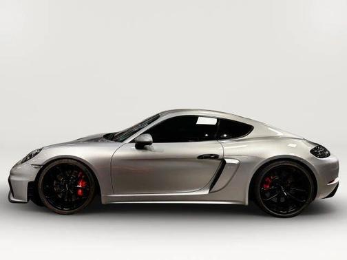 2021 Porsche 718 Cayman GT4