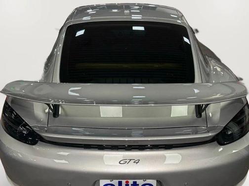 2021 Porsche 718 Cayman GT4