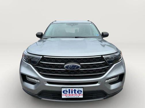 Silver 2022 Ford Explorer XLT