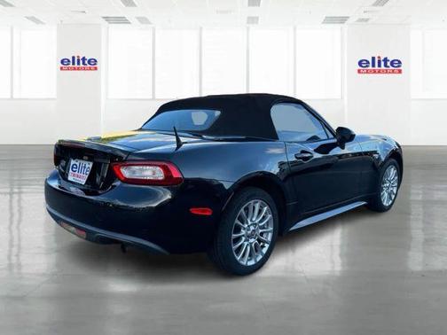 2017 FIAT 124 Spider Classica