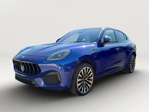 Blu 2023 Maserati Grecale Modena