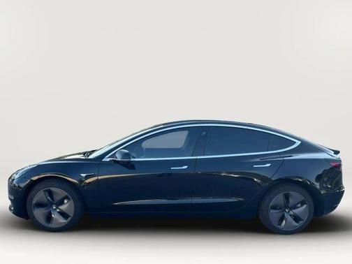 2020 Tesla Model 3 Standard Range