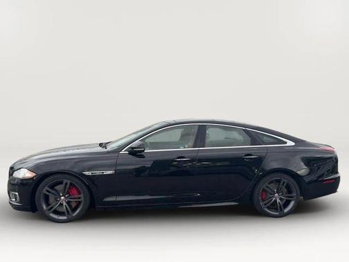 2015 Jaguar XJ XJR