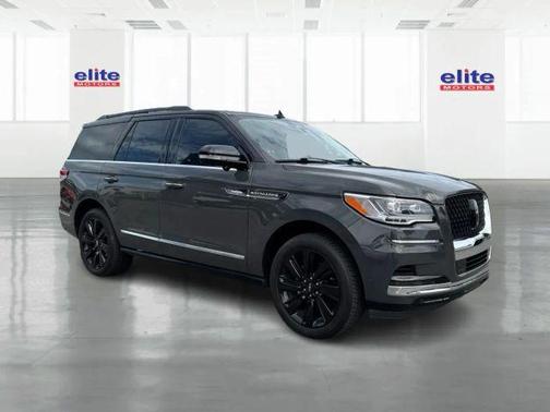 2022 Lincoln Navigator Black Label