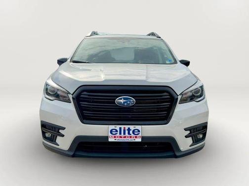 Crystal White Pearl 2022 Subaru Ascent Onyx Edition