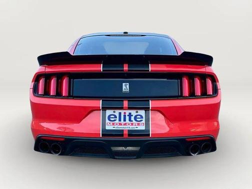 2016 Ford Shelby GT350 Base