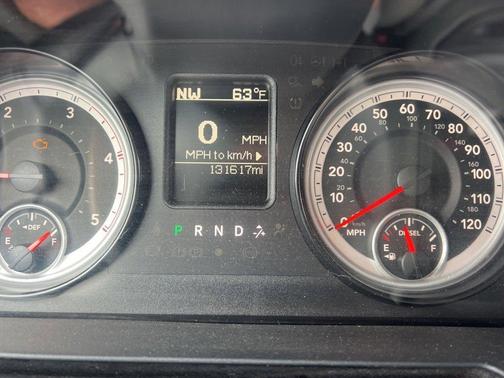 2016 RAM 1500 SLT