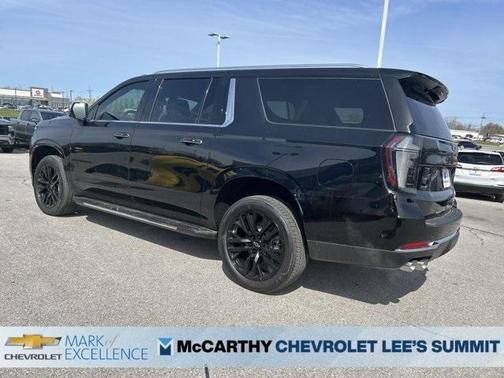 2025 Chevrolet Suburban Premier
