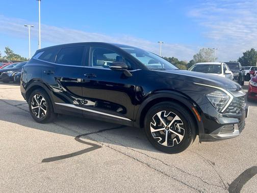 2025 Kia Sportage EX