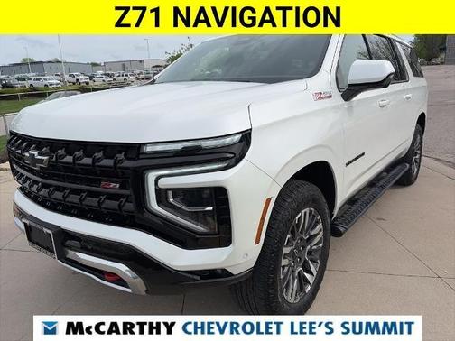 Pearl 2025 Chevrolet Suburban Z71
