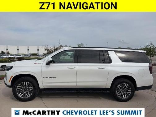 Pearl 2025 Chevrolet Suburban Z71