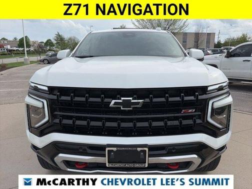 Pearl 2025 Chevrolet Suburban Z71
