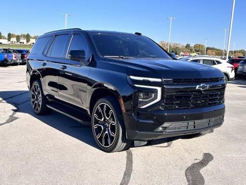 2025 Chevrolet Tahoe RST