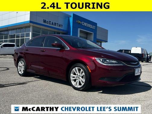2017 Chrysler 200 LX