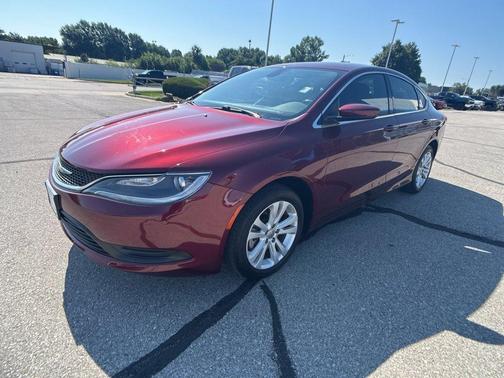 2017 Chrysler 200 LX