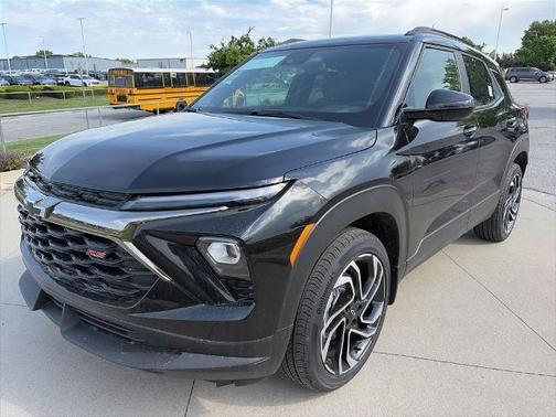 Mosaic Black Metallic 2026 Chevrolet Trailblazer RS