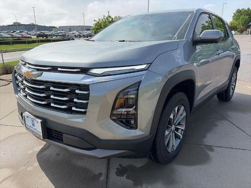 Sterling Gray Metallic 2026 Chevrolet Equinox LT