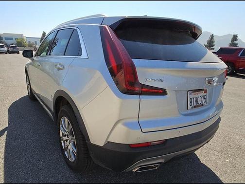 2021 Cadillac XT4 Premium Luxury