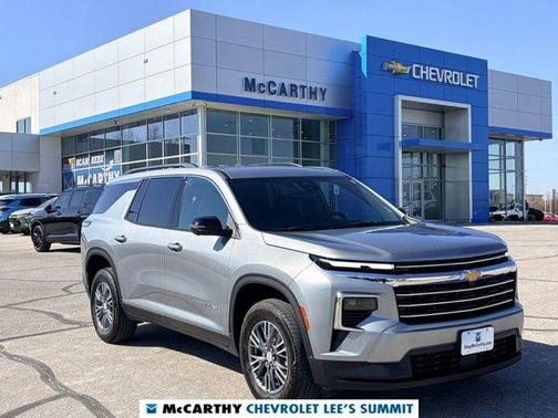 Sterling Gray Metallic 2024 Chevrolet Traverse LT