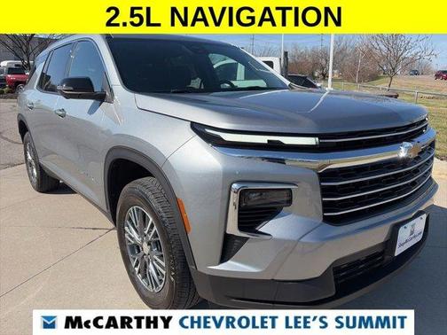 Sterling Gray Metallic 2024 Chevrolet Traverse LT