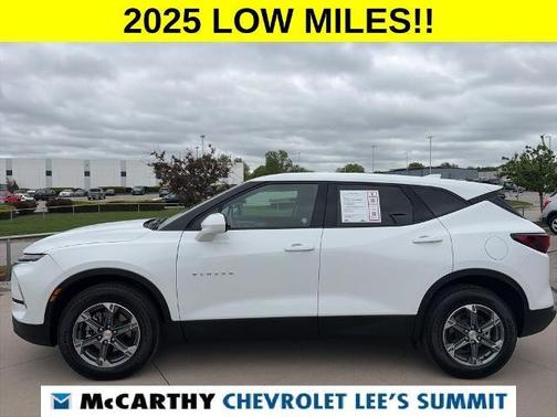 Summit White 2025 Chevrolet Blazer LT