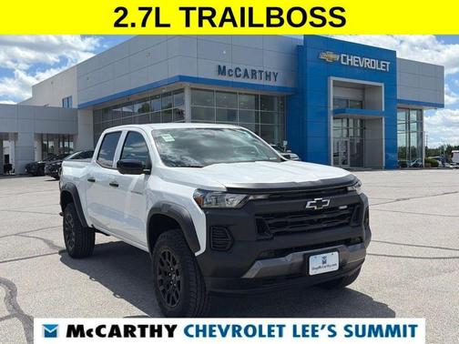 Summit White 2023 Chevrolet Colorado Trail Boss