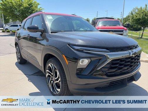 Mosaic Black Metallic 2026 Chevrolet Trailblazer RS