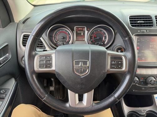 White 2016 Dodge Journey Crossroad