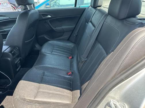 2011 Buick Regal CXL Turbo