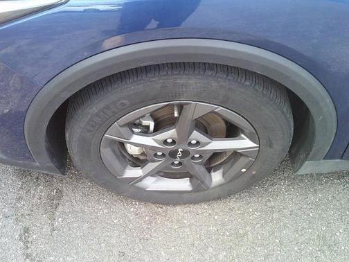 Deep Sea Blue 2025 Kia K4