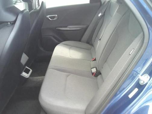 Deep Sea Blue 2025 Kia K4