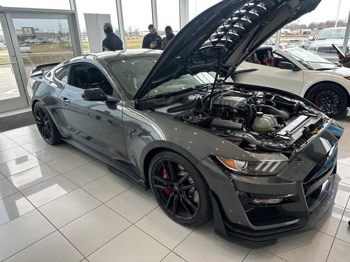 2020 Ford Shelby GT500 Base